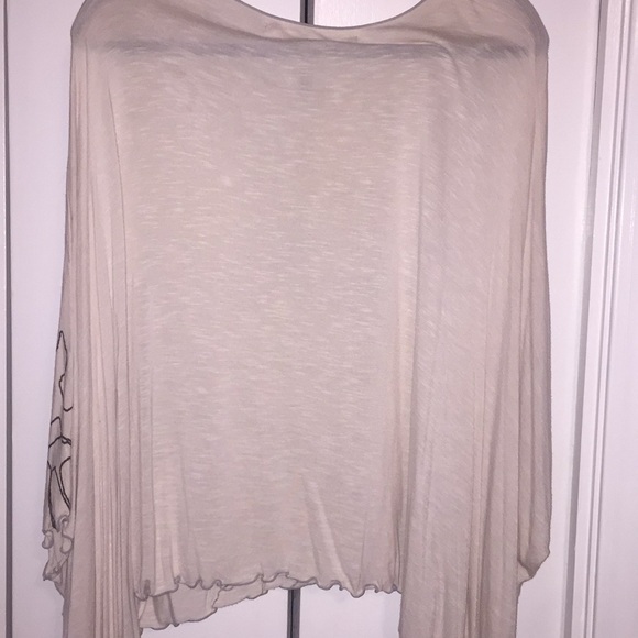 Top - Picture 3 of 3